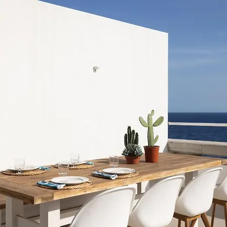 Pillowabroad - Brand New Poris de Abona