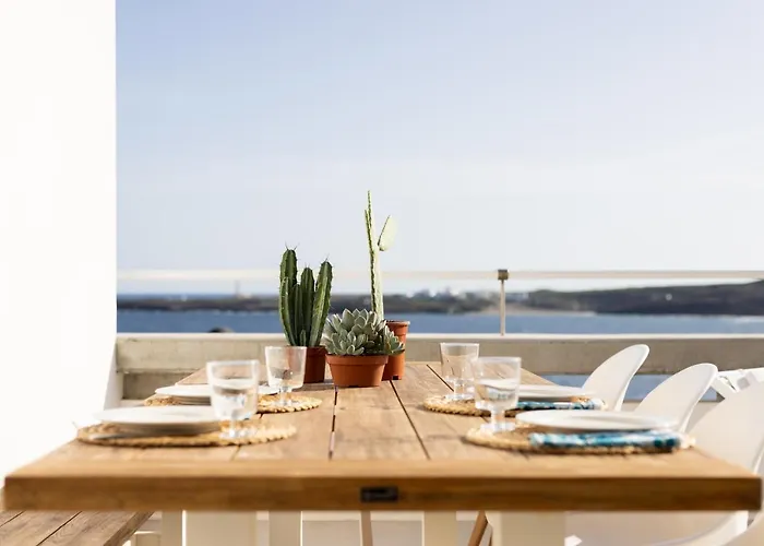 Pillowabroad - Brand New *