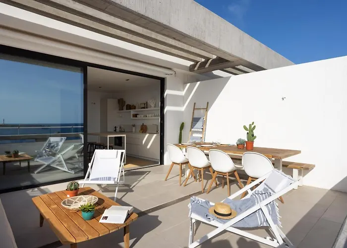 Pillowabroad - Brand New